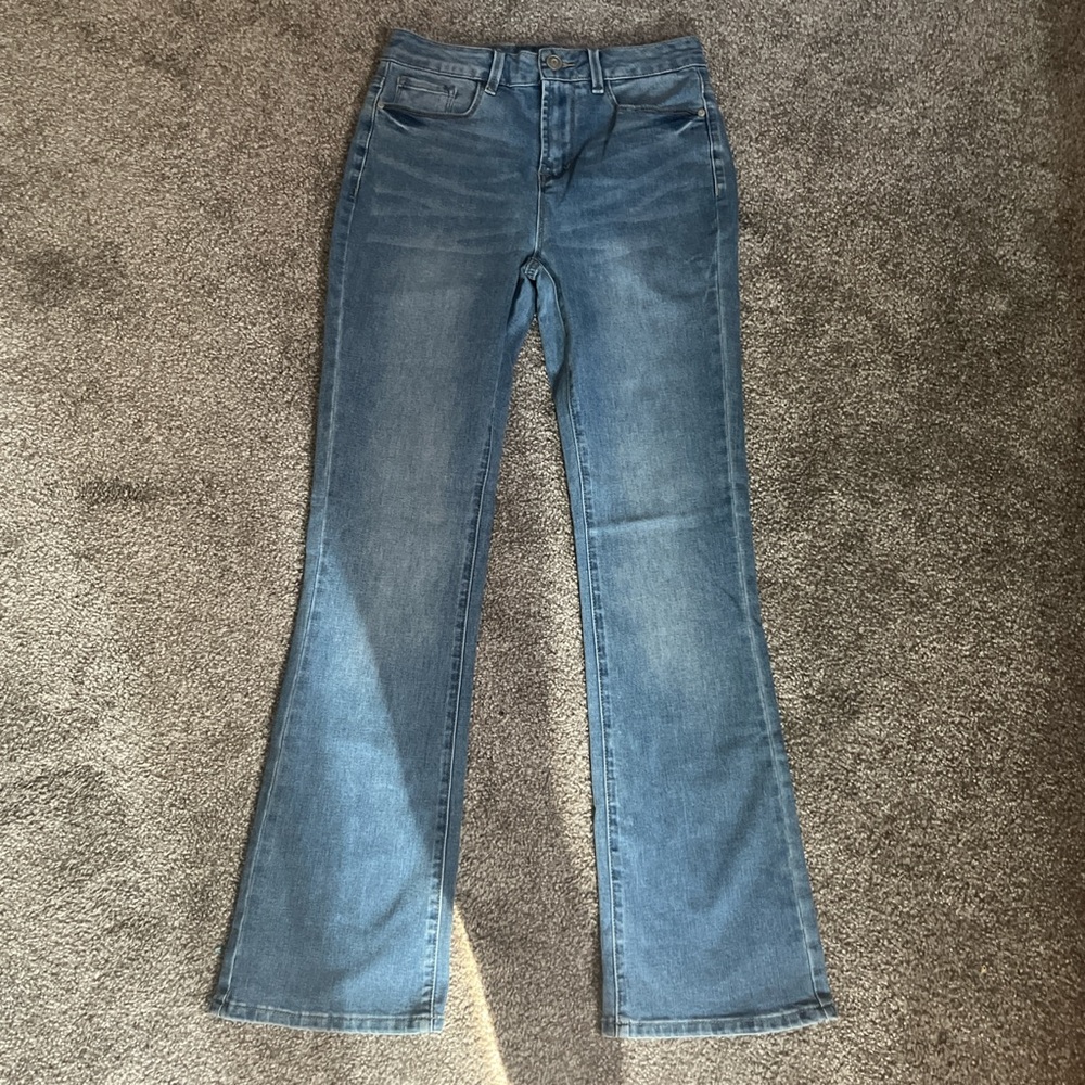 Flared blue jeans